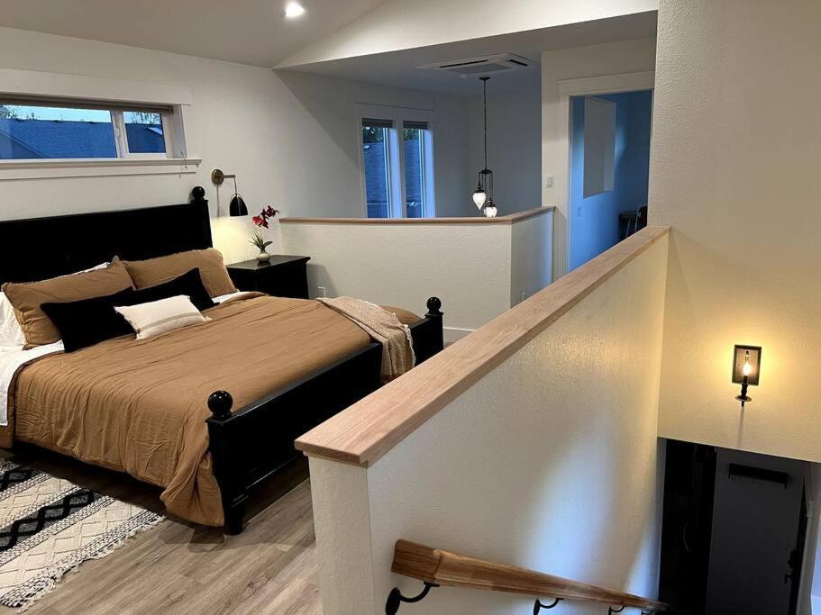 Brand New Custom Built Cottage In Downtown W/Pool! Salem Exterior foto