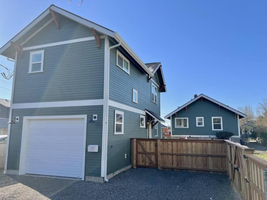Brand New Custom Built Cottage In Downtown W/Pool! Salem Exterior foto
